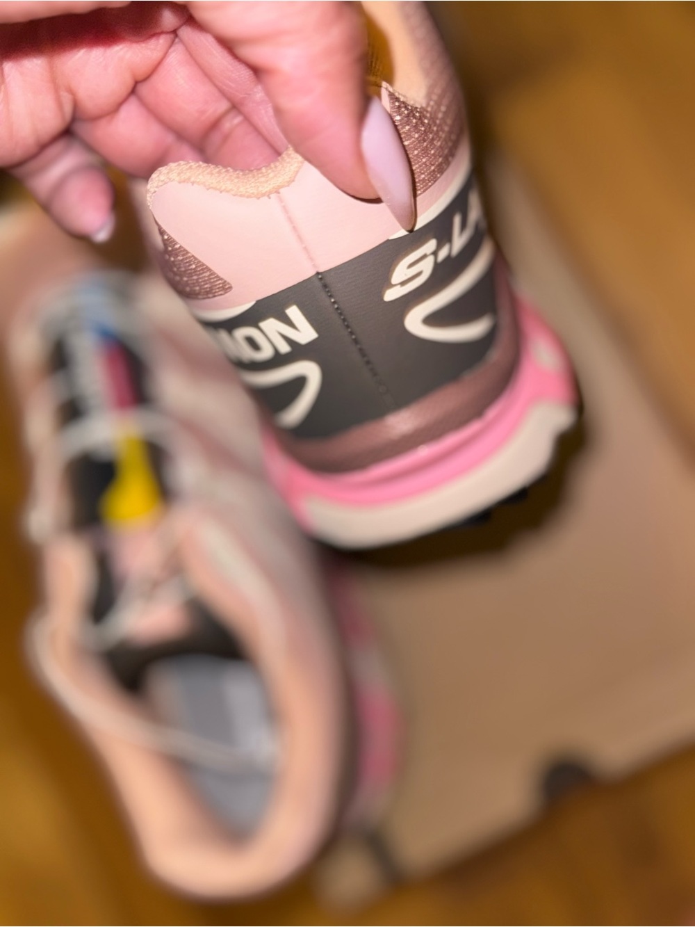 Salomon Women's Pink and Gray Trail Runners with Quicklace - Picture 6 of 12